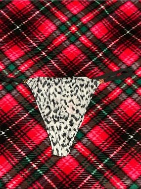 Victoria's Secret Black and White Leopard Print Thong